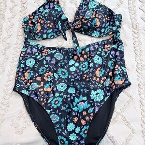 SHEIN Black Floral One Piece Swimsuit